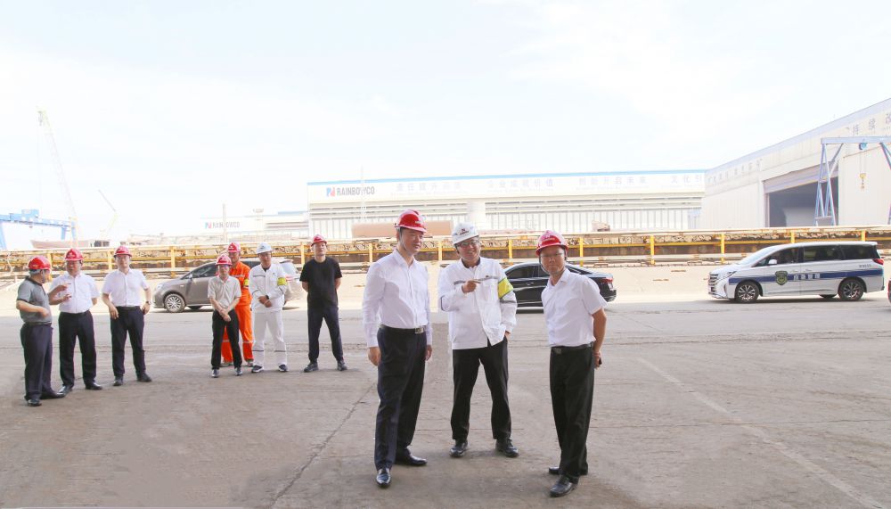 子公司潤(rùn)邦海洋SPP40平臺(tái)供應(yīng)船第二艘船N1054船順利吉水(圖1) 子公司潤(rùn)邦海洋SPP40平臺(tái)供應(yīng)船第二艘船N1054船順利吉水(圖1)