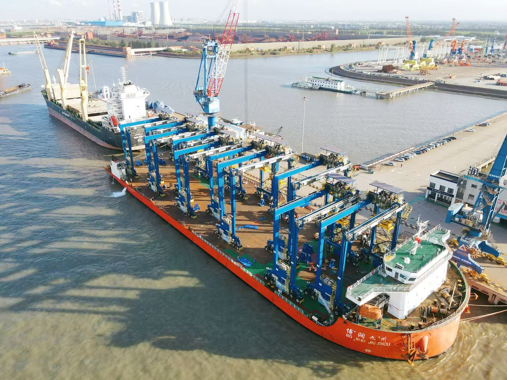 10臺(tái)GENMA混動(dòng)RTG順利發(fā)運(yùn) 助力RSGT孟加拉碼頭現(xiàn)代化升級(jí)(圖2)