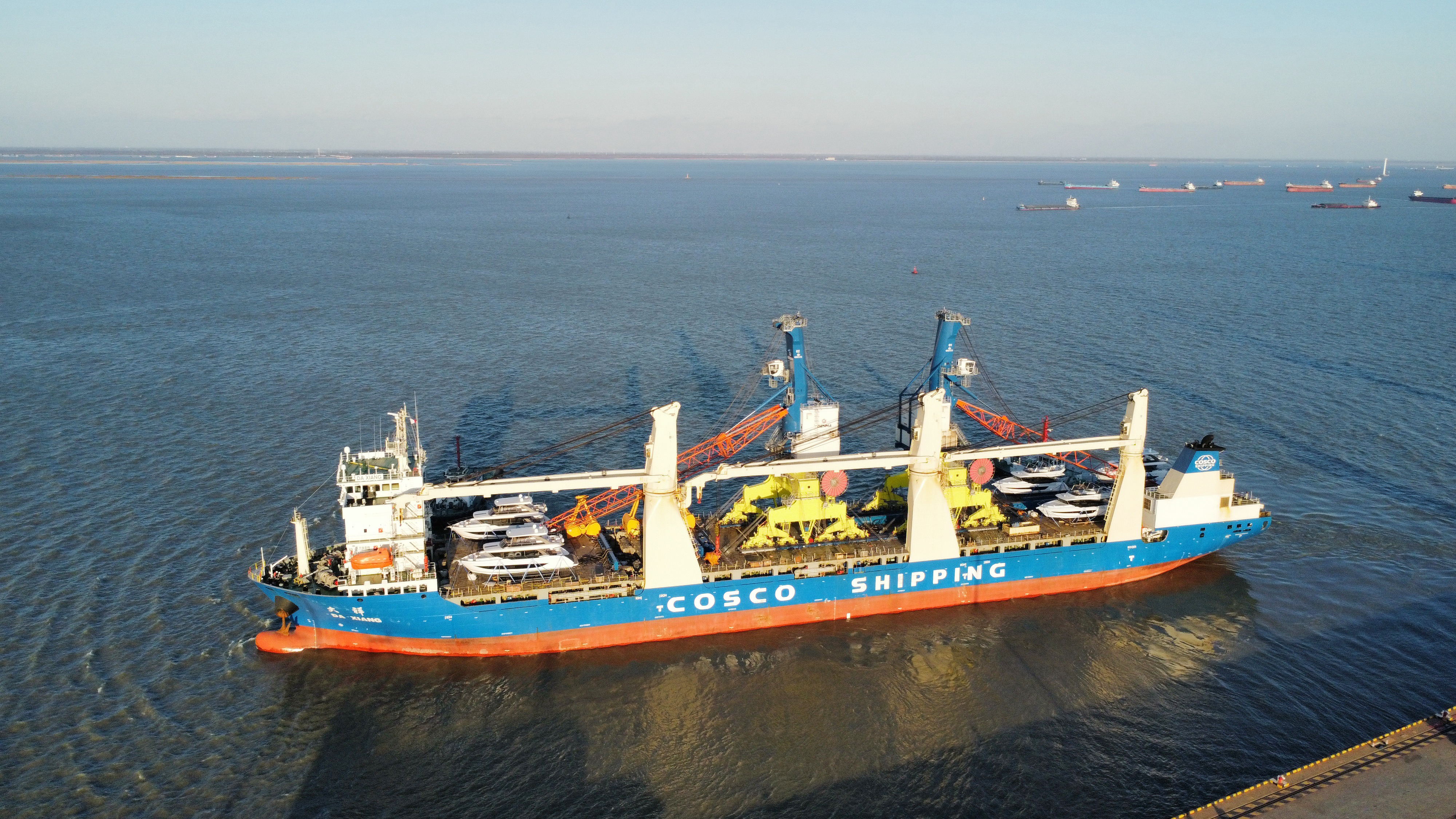 GENMA品牌兩臺(tái)移動(dòng)式港口起重機(jī)（MHC）再啟航，直發(fā)印度！(圖1)